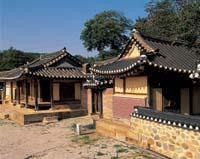 윤승구 가옥 (牙山 尹勝求 家屋)