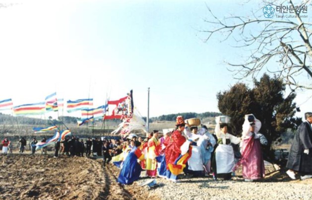 황도붕기풍어제 [黃島鵬旗豊漁祭]